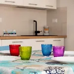 Terraced Tritone With Sea View, Parking, Wi-fi, And Ac For 4