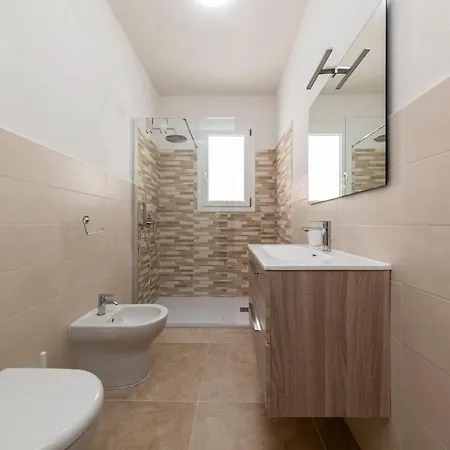 Terraced Tritone With Sea View, Parking, Wi-fi, And Ac For 4