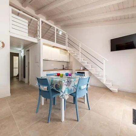 Terraced With Sea View, Parking, Wi-fi, And Ac For 4 San Pasquale