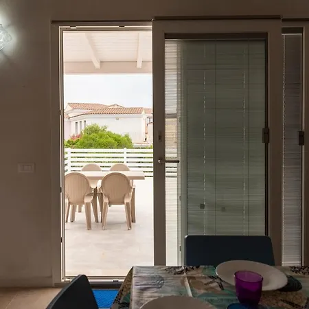 Terraced Tritone With Sea View, Parking, Wi-fi, And Ac For 4